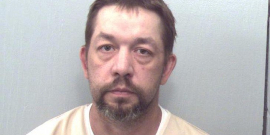 Guy shags dead girlfriend in the hope that it would wake her up