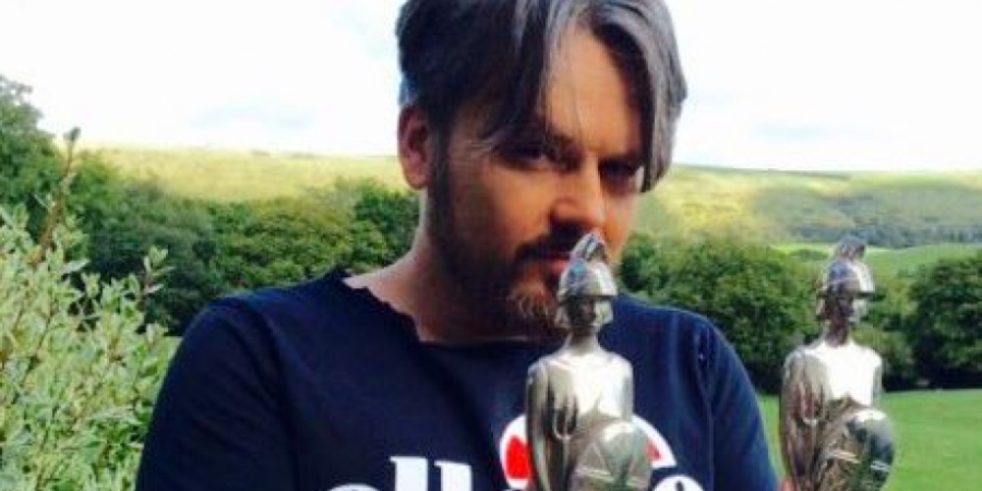 S Club 7's Paul Cattermole relists Brit Award on eBay after bidder fails to pay up