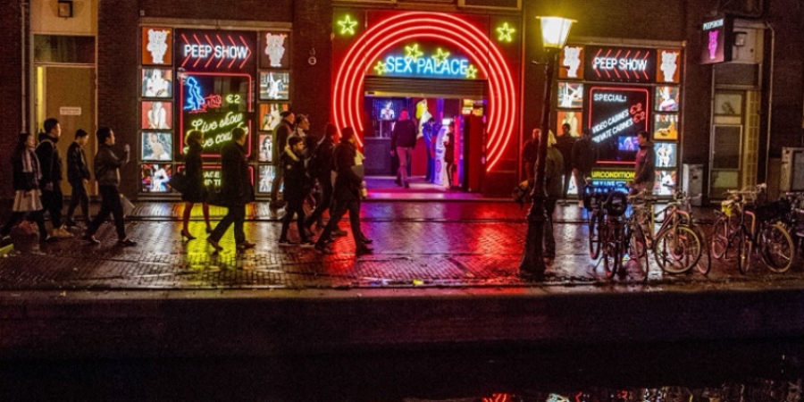 Amsterdam's Red Light District bans tourists from staring at prostitutes