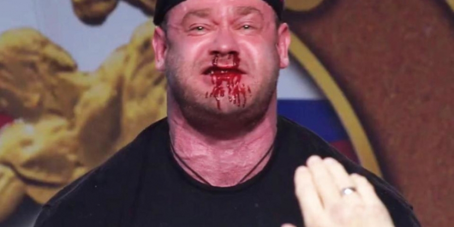 Weightlifter's nose gushes blood during 67 stone deadlift