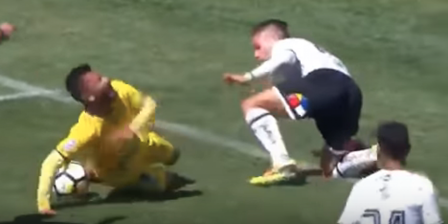 This is the most blatant dive you've ever seen!