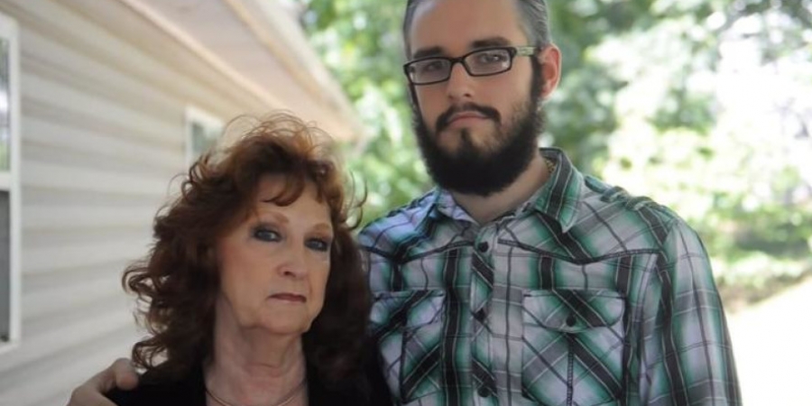 19-year-old dude marries 72-year-old granny