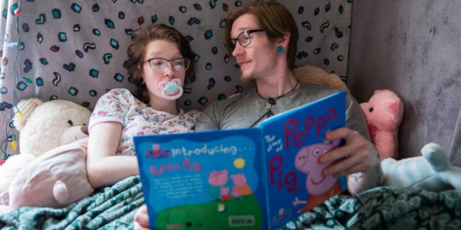 This woman lives as an adult baby and calls her fiance Daddy