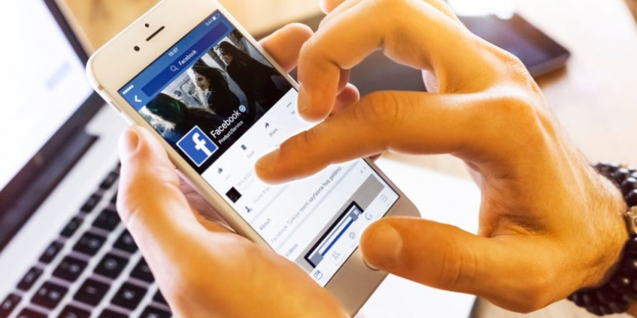 Facebook wants you to send them your nudes as a way to stop revenge porn