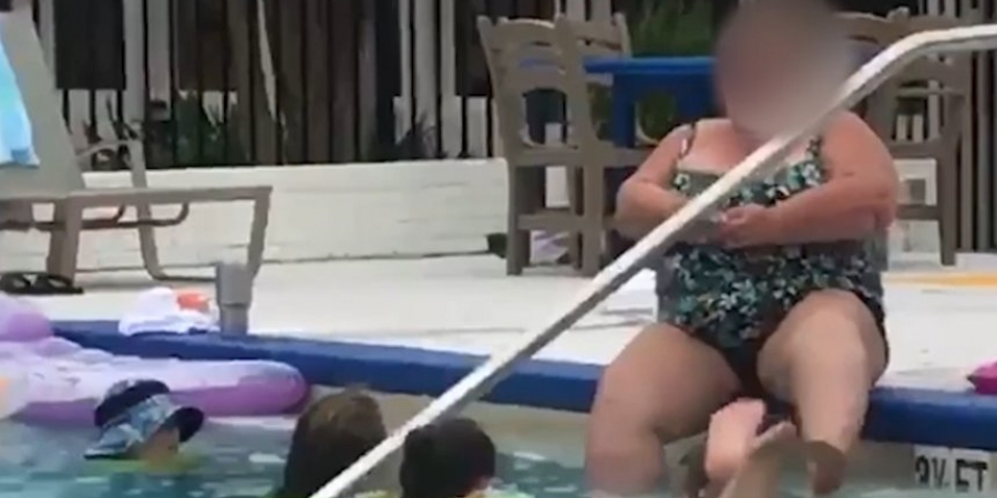 Fat bitch secretly filmed shaving her legs in public swimming pool