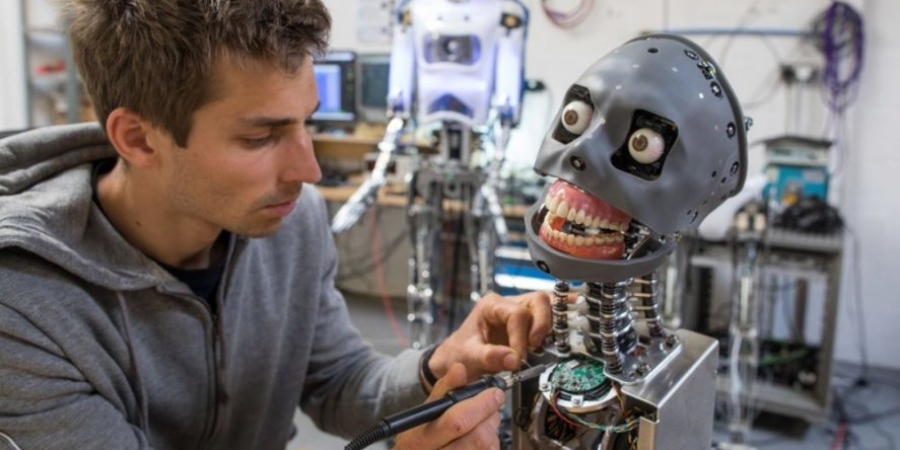 MIT turn AI robot into a psychopath by showing it to disturbing images on Reddit
