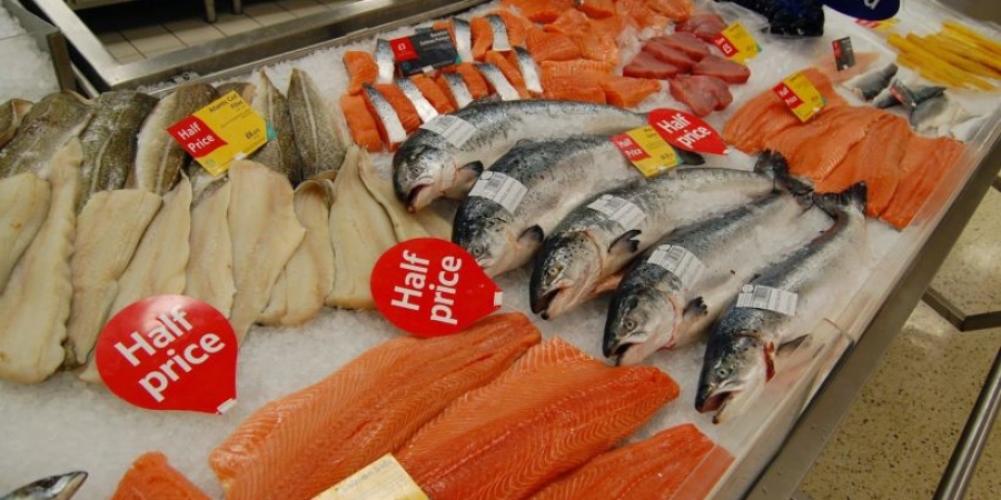 Tesco manager caught chowing down on co-workers tuna box