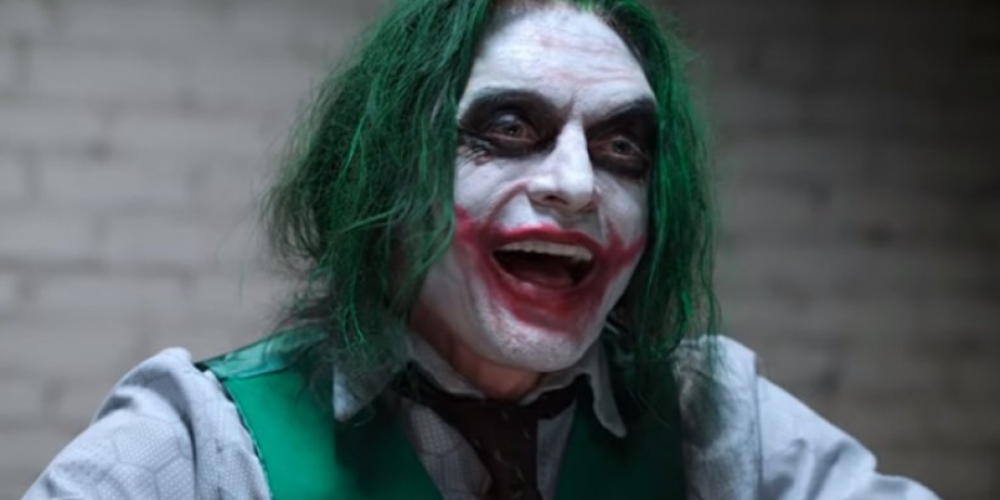 Tommy Wiseau recreates the Joker's interrogation scene from The Dark Knight