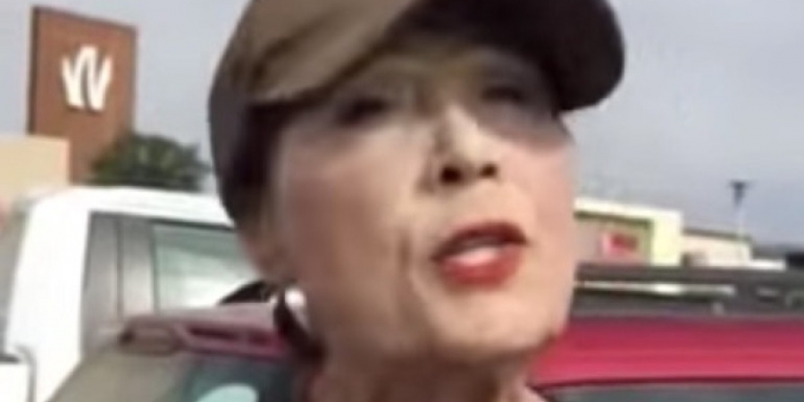 Woman totally loses her shit at dude who parked too close to her