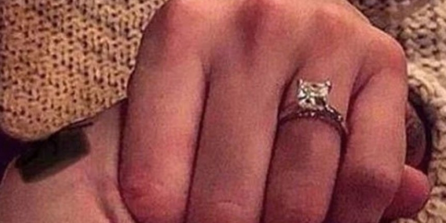 Guy proposed to his girlfriend by hiding the ring in his penis & people are confused!