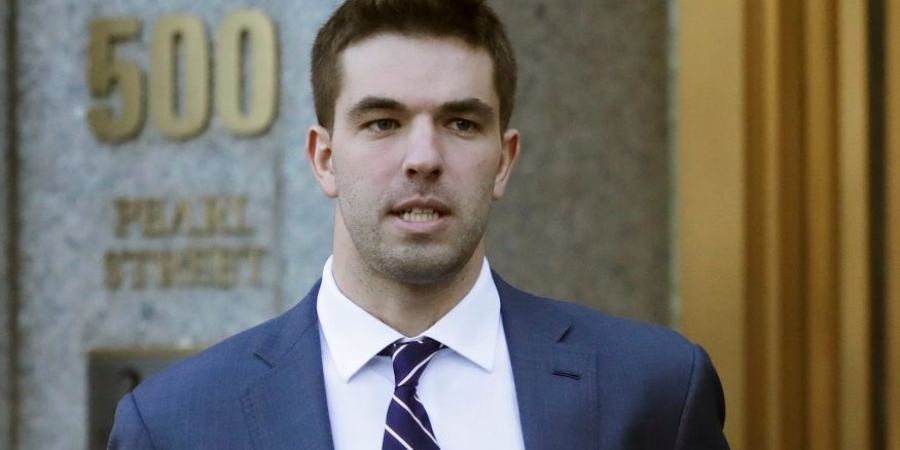 Fellow prison inmate of Fyre Festival's Billy McFarland reveals what a twat he is!