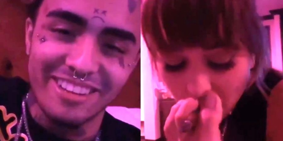 Pornstar Riley Reid smokes blunt from rappers toes