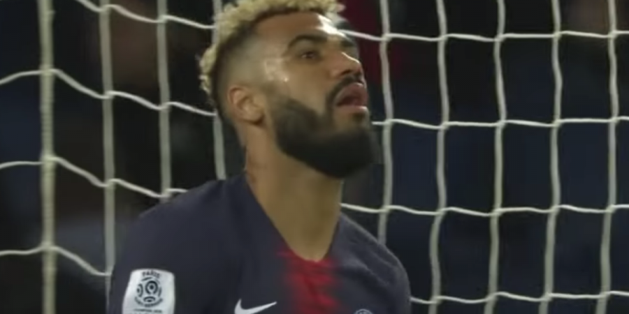 PSG's Eric Choupo-Moting with quite possibly the worst miss ever!