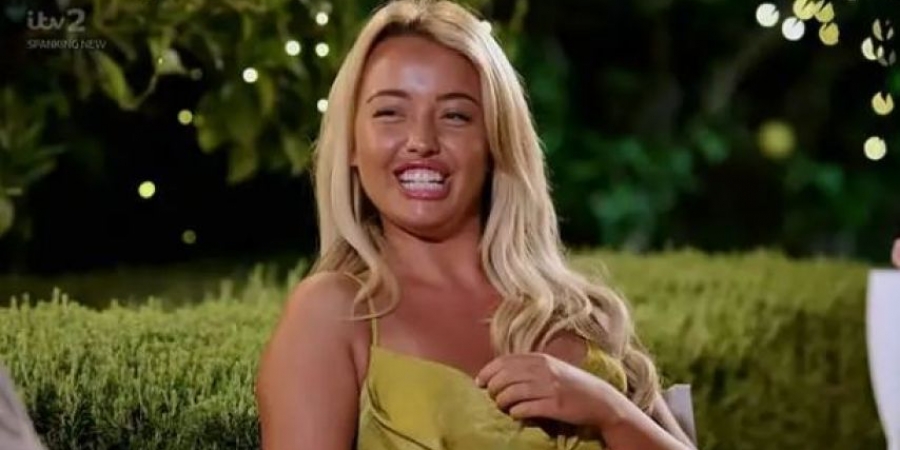 Love Island fans mock new girl Harley's dodgy mouth!