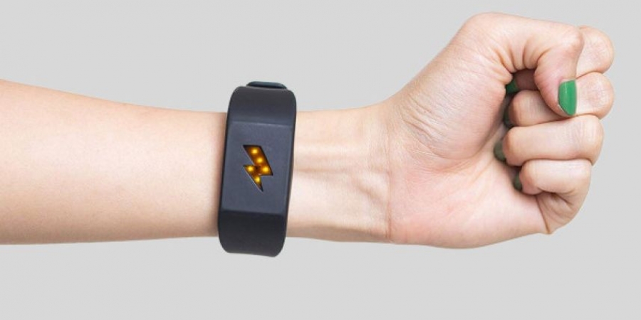 Amazon are selling a bracelet that shocks you if you eat too much!