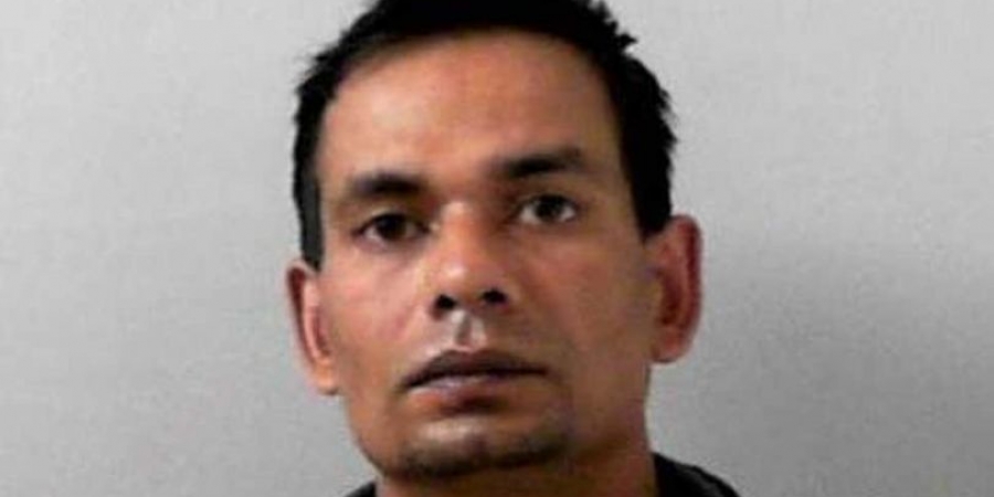 Man jailed for jizzing on a strippers leg!