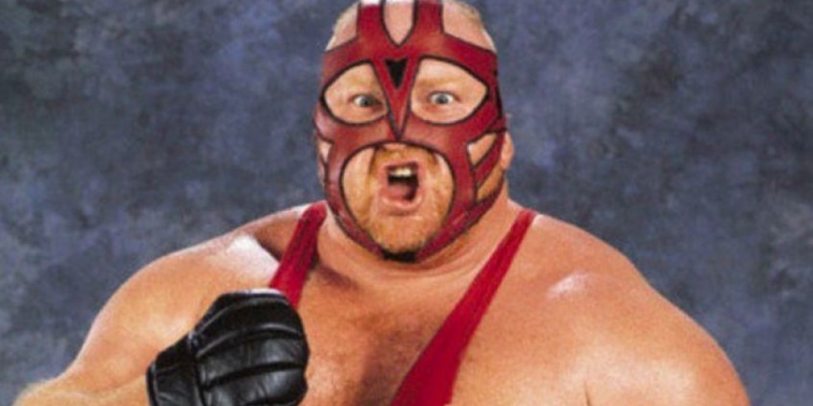 The moment former wrestling pro Vader pops his eyeball back in after it popped out