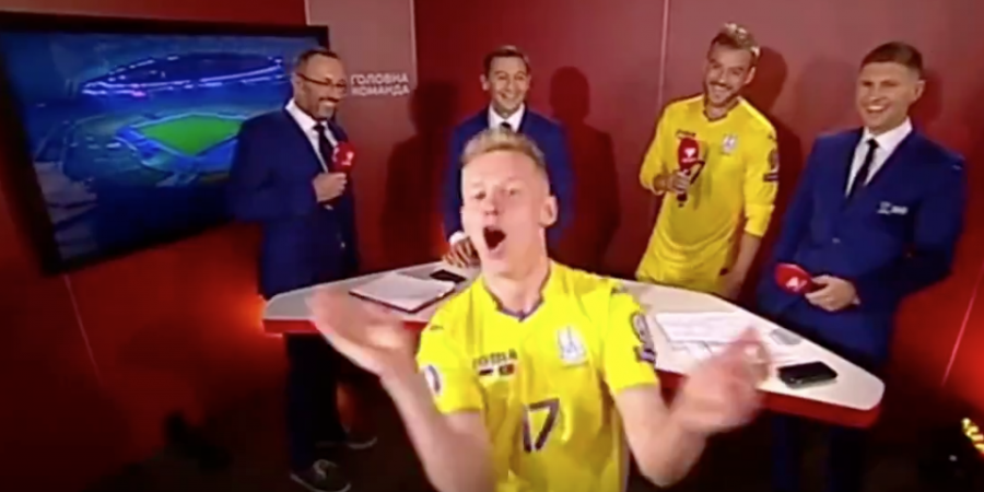 Oleksandr Zinchenko needs to pack it in!