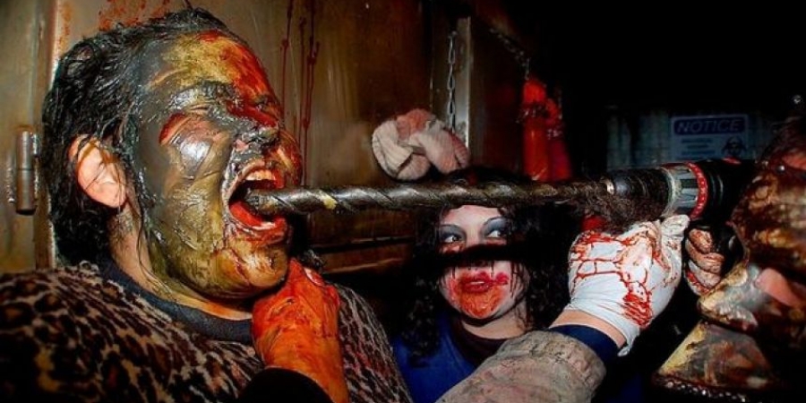 The world's most famous haunted house introduces a torturous new attraction - Desolation!