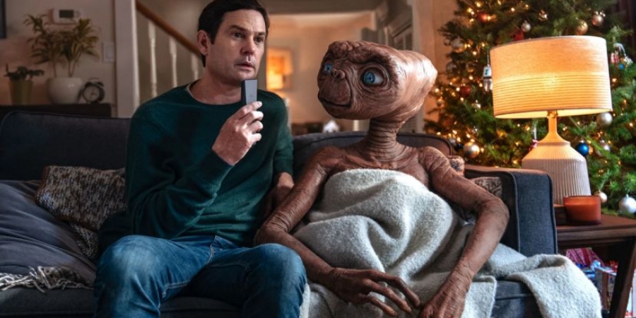 Elliot is reunited with E.T in Sky Christmas Advert