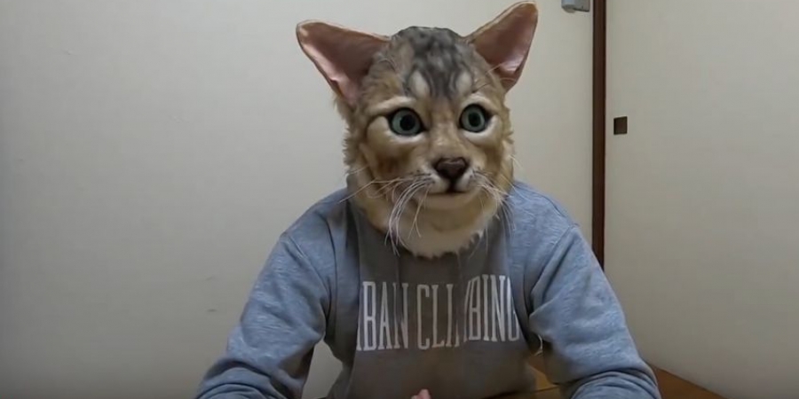 You can now buy a wearable replica mask of your pets face!
