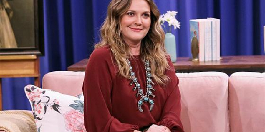 Drew Barrymore’s new talk show leaves people cringing