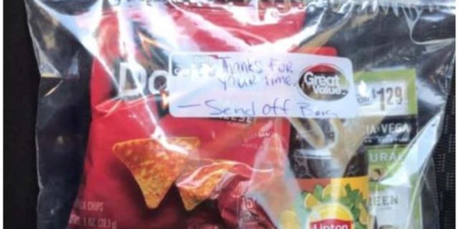Dude provides morning-after â€œsendoff bagsâ€ for women he bangs