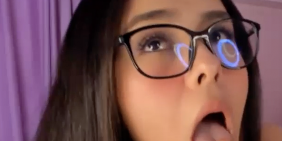 Jessie Taylor Cock Sucking Latina Video